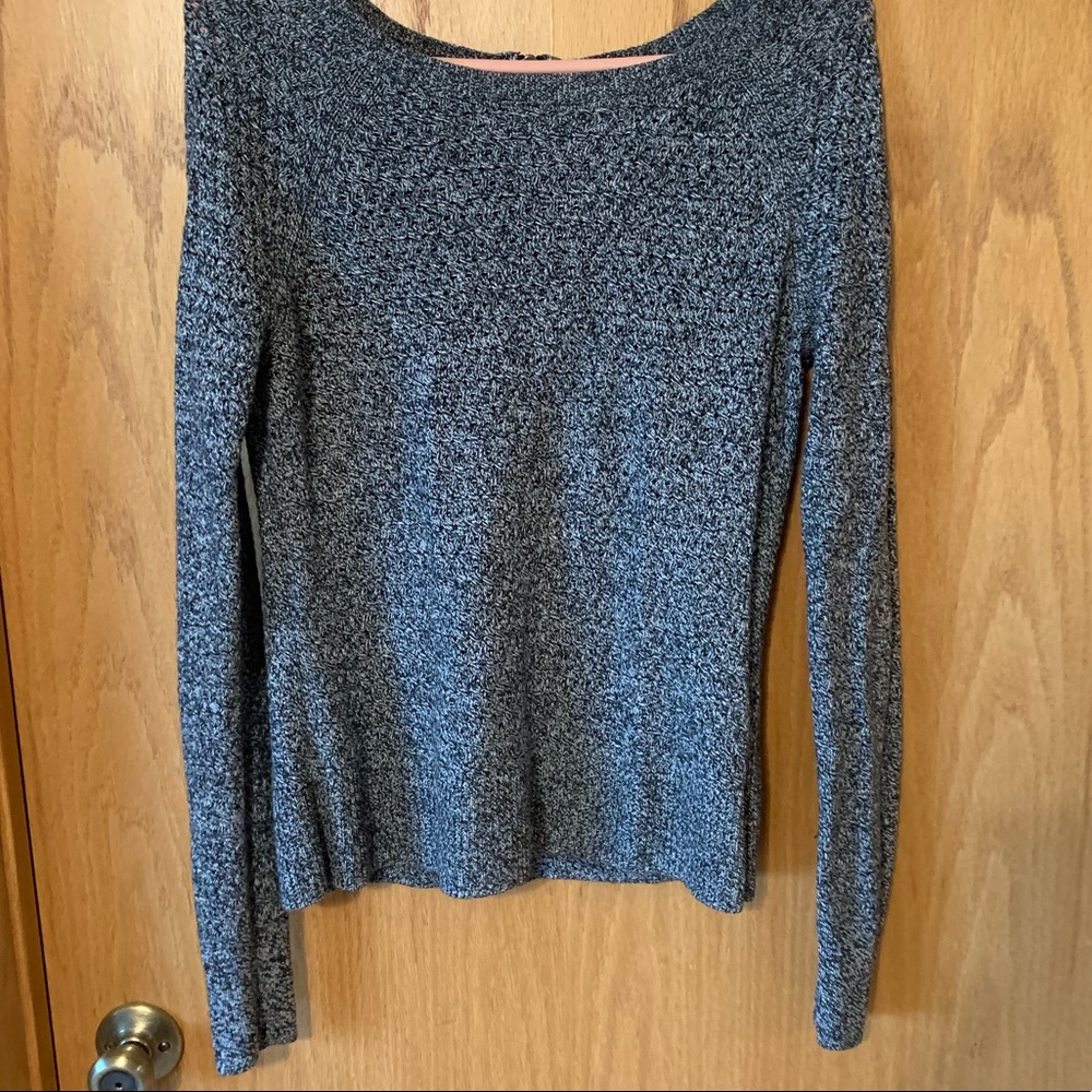 American eagle sweater